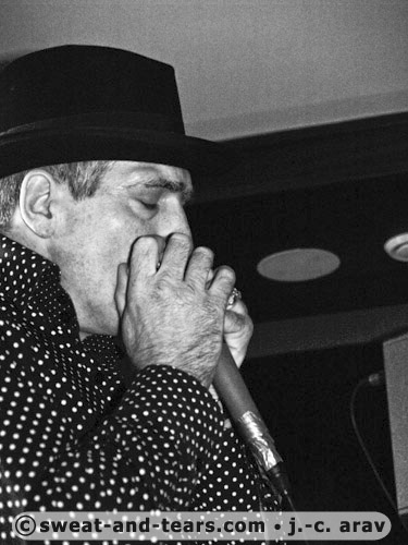 ReverendDocCongregation_060529_043