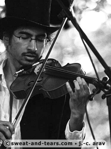 RaspoutineSmokedBand_060809_082