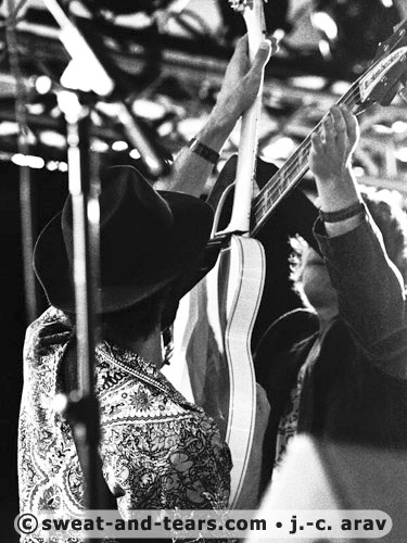 RaspoutineSmokedBand_060809_085