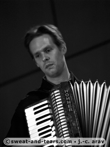 DavidKrakauerKlezMadness_061118_113