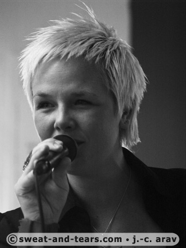 PetaGammie_070830_073