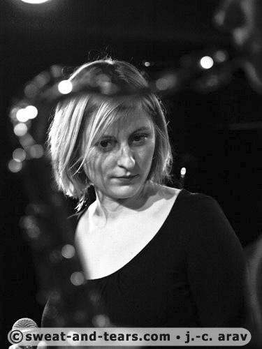 ElisaBarman5tet_090306_092