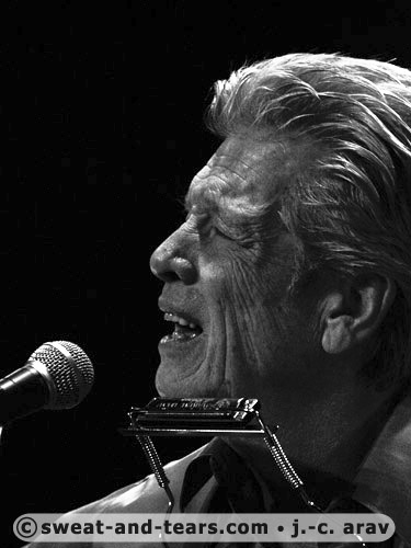 JohnHammond_090328_034