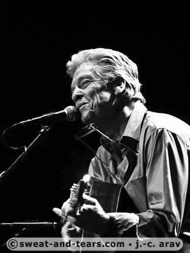 JohnHammond_090328_045