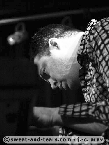 TadRobinson_090425_027