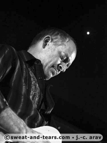 TadRobinson_090425_108