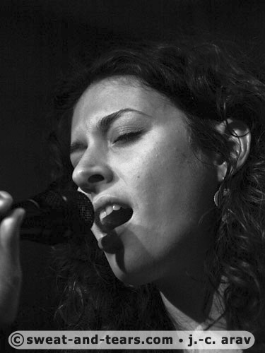 Orioxy4tet_090430_004