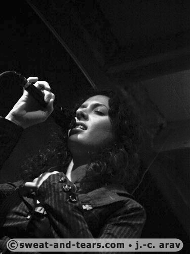 Orioxy4tet_090430_042