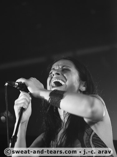 AvishaiCohen_090627_298