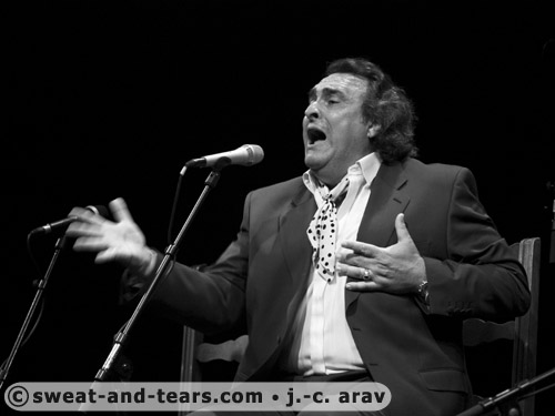 DeLaMismaSangre_090709_273