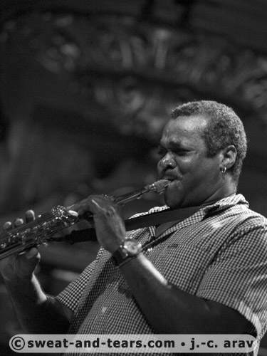 CesariaEvora_091111_004