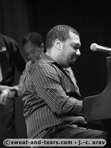 CesariaEvora_091111_016