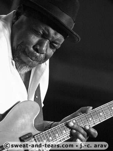 LurrieBell_091112_231