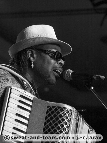 CJChenier_091114_254