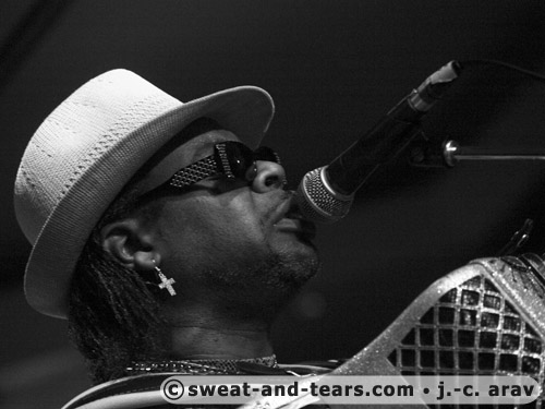 CJChenier_091114_270