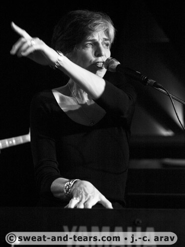 MarciaBall_091114_211