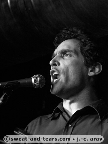 StrangeTrick_100121_016