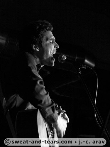 StrangeTrick_100121_053