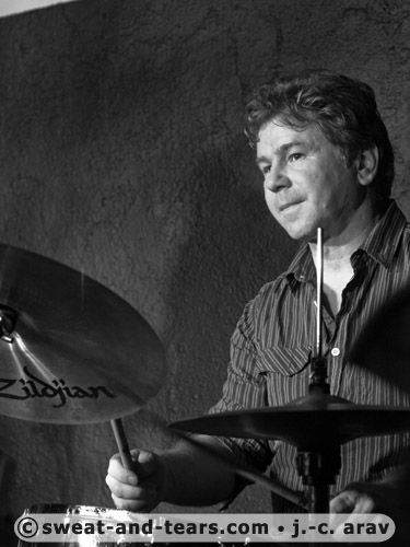 StrangeTrick_100121_137