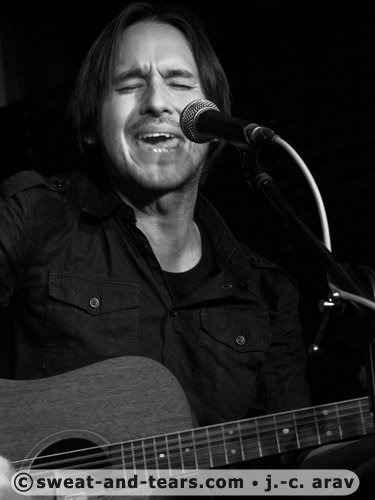 StrangeTrick_100121_239