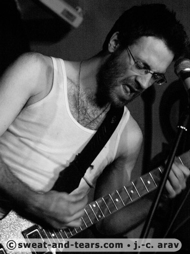 ExpTropBluesBand_100122_036