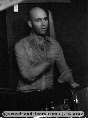 ExpTropBluesBand_100122_041