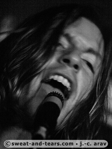 ExpTropBluesBand_100122_154