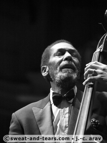RonCarter_100126_001