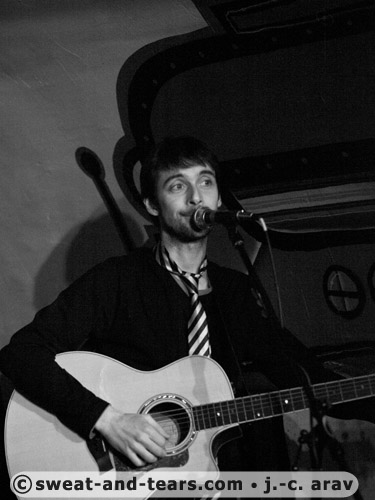 TitsNassels_100127_010