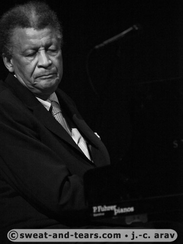 AbdullahIbrahim_100311_044