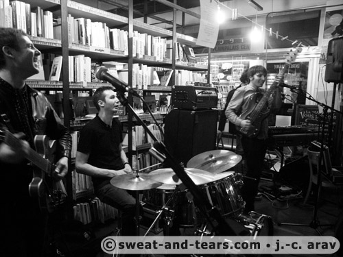 RebelsTijuana_100312_224