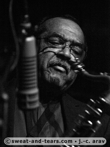 CharlieHaden4tet_100409_394