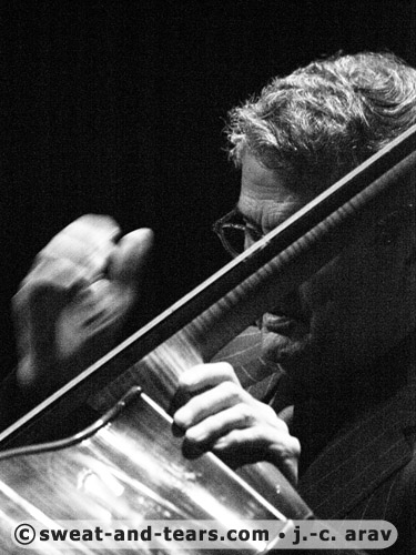 CharlieHaden4tet_100409_431