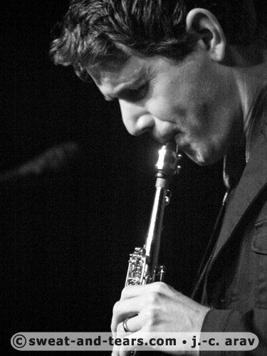 TigranHamasyan_100410_293