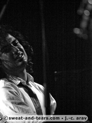 TigranHamasyan_100410_372