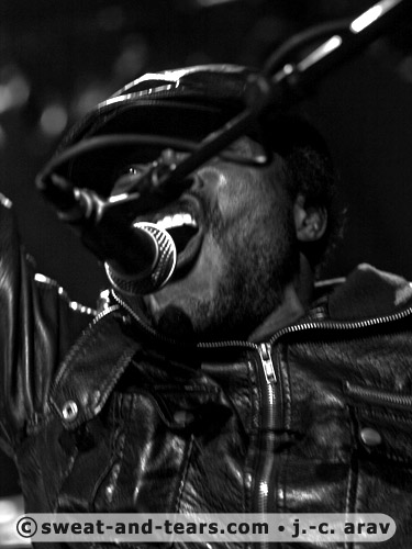 StaffBendaBilili_100416_175