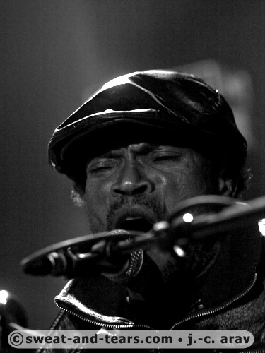 StaffBendaBilili_100416_222