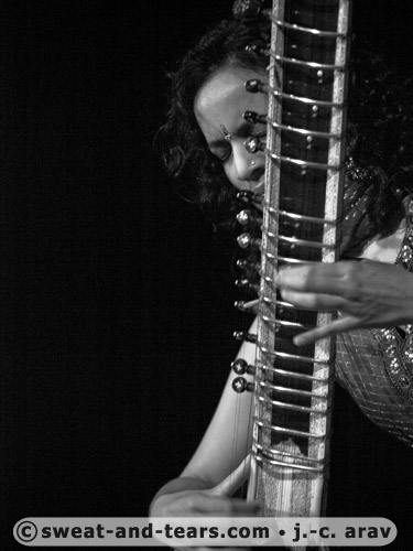 AnoushkaShankar_100520_027