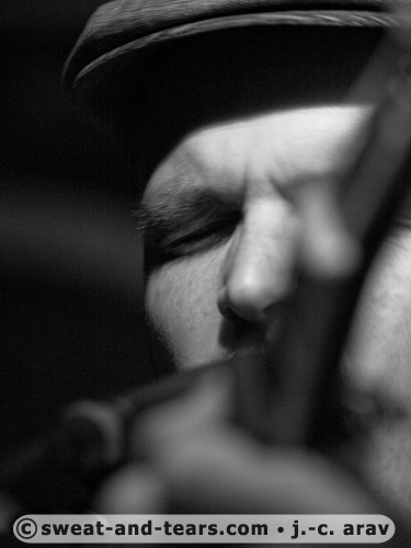 DiggerBarnes_100527_112