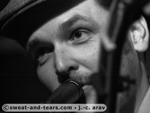 DiggerBarnes_100527_113