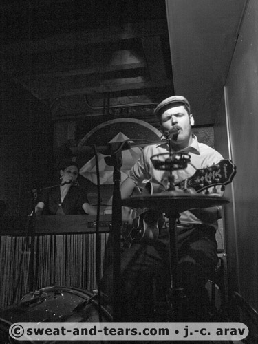 DiggerBarnes_100527_124