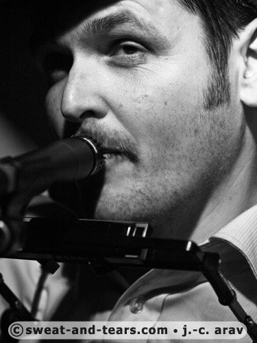 DiggerBarnes_100527_154