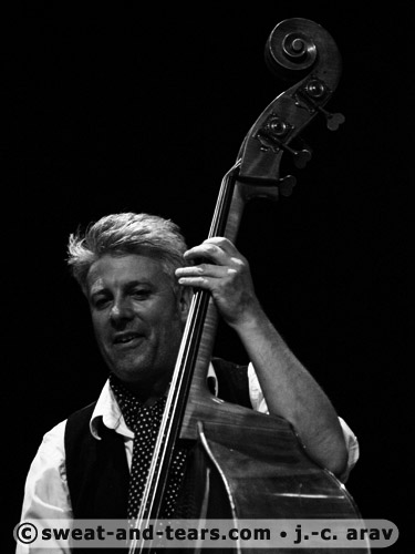 JamesHunter_100715_242