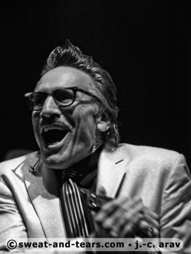 RickEstrinNightcats_100716_431