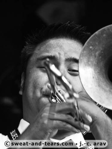 DavinaAndTheVagabonds_100826_049