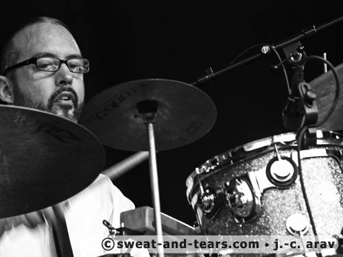 DavinaAndTheVagabonds_100826_066