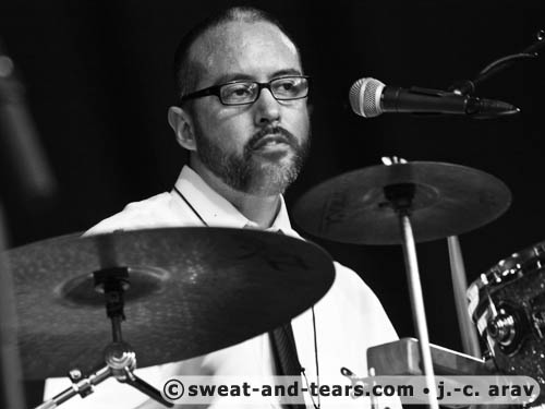 DavinaAndTheVagabonds_100826_089