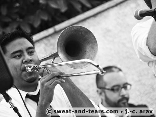 DavinaAndTheVagabonds_100827_047