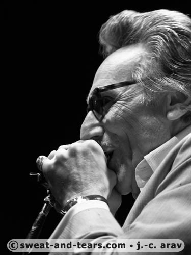 RickEstrinNightCats_100827_424