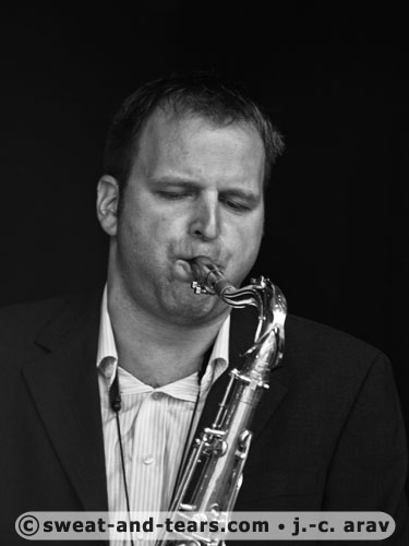 Bluecerne_100828_277